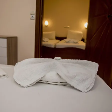 Apartmanhotel Delfini 3*