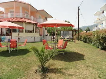 Apartmanhotel Delfini 3*