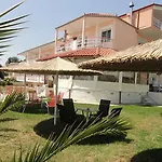 Delfini Appart hôtel Asprovalta