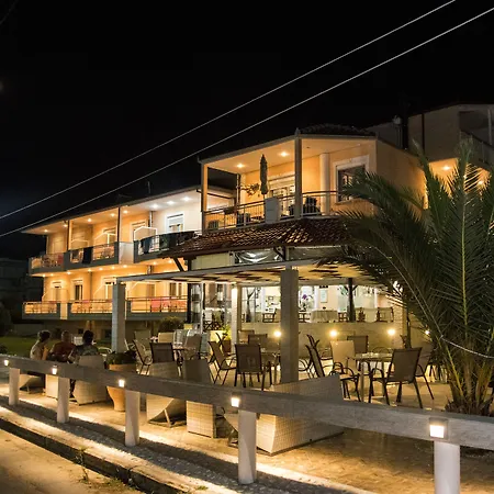 Delfini 3* أسبروبالتا