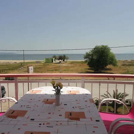Delfini 3* Asprovalta